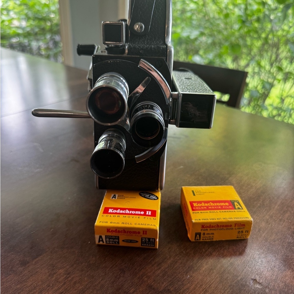 Rare Paillard Bolex H8 Supreme Double 8 Cine camera 3 lenses rotating turret
